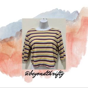 🌼 4 for $20 🌼Stripped crop 🍦